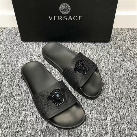 versace τσαντεσ outlet
